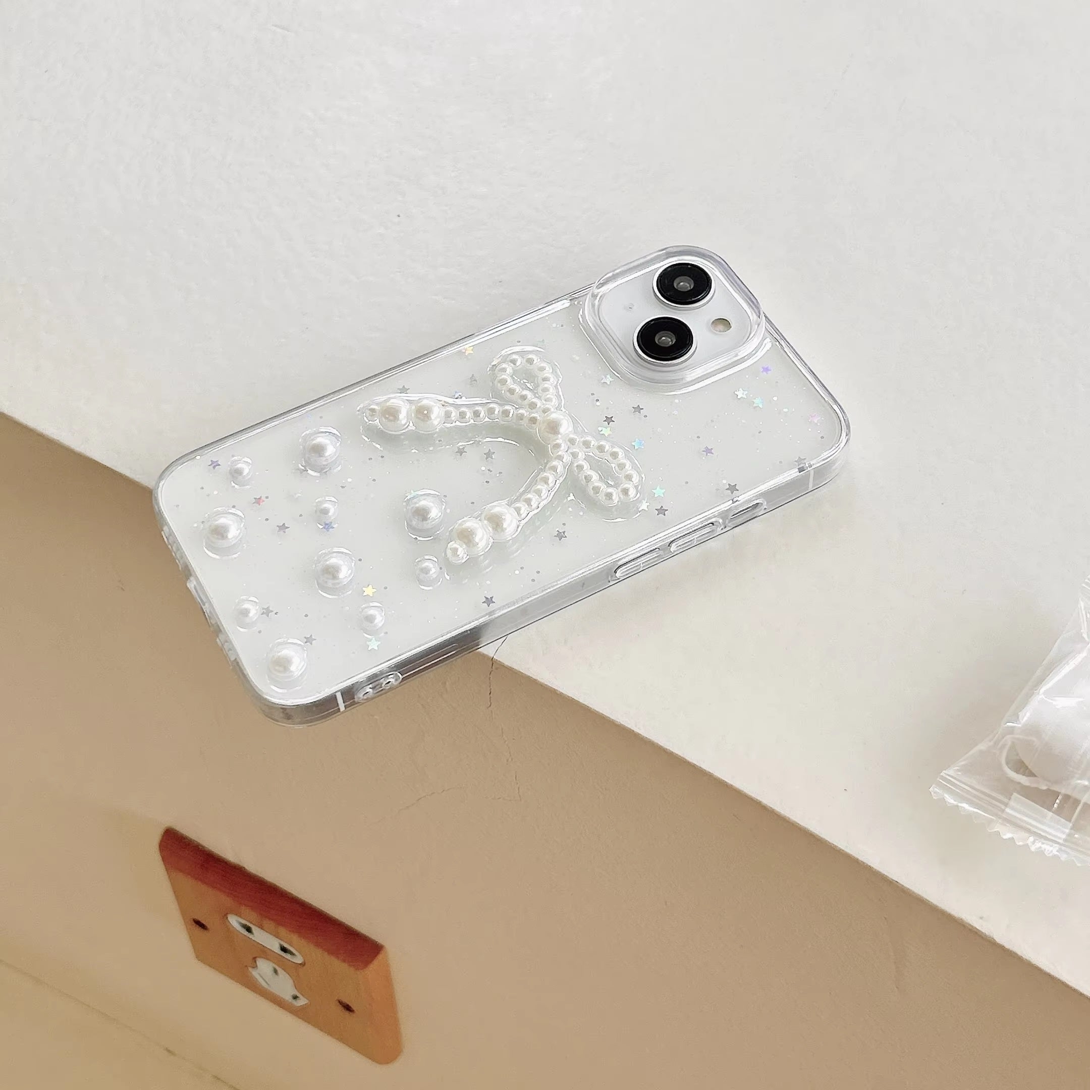 Luxury Translucent Pearl Bow Shinning Stars Resin Phone Case