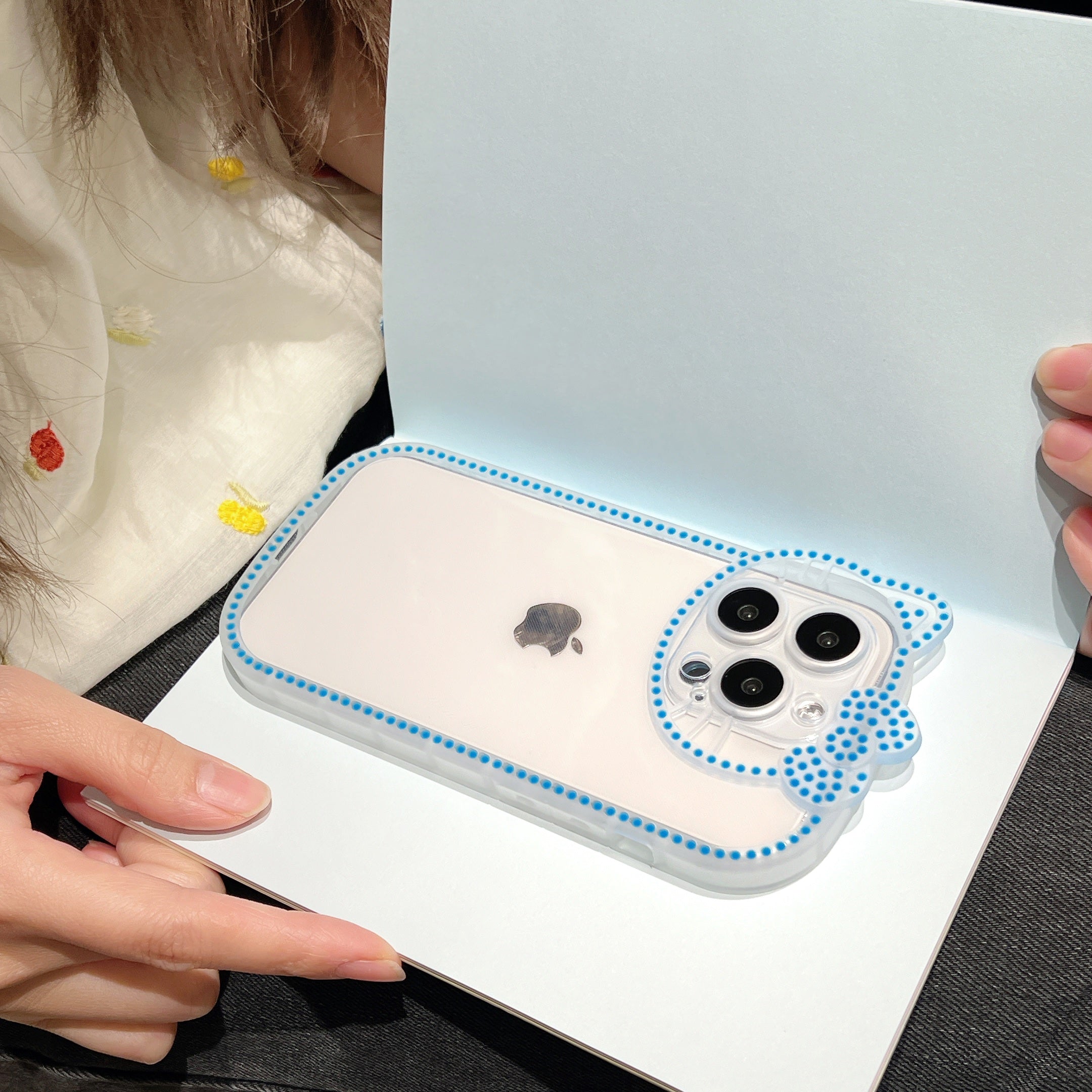 Neon Radium Night Glow Hello Kitty Colorful Transparent With Bow Case