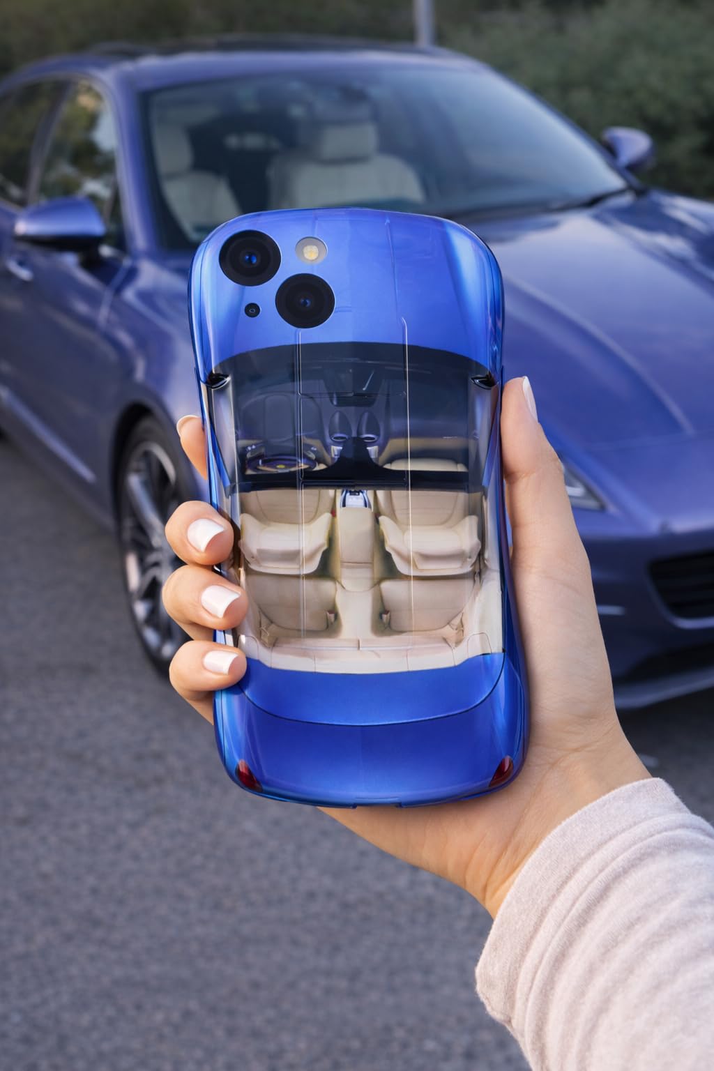 Premium Luxury Super Sports Car Phone Case Automotive Curvy 3D Racing Back Cover For Car Enthusiast - Mist Blue