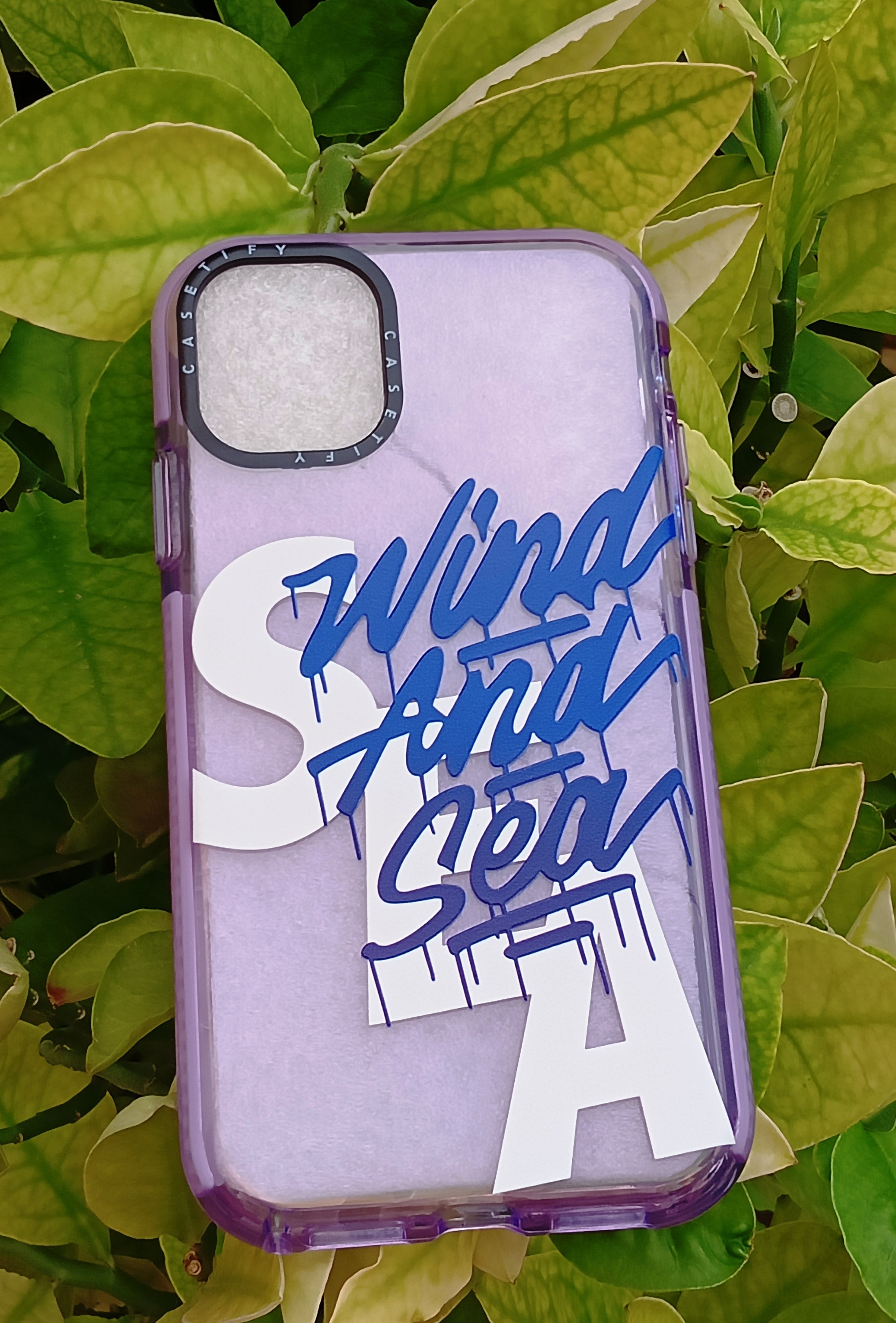 Lavender Wind and Sea Beach Water Lovers Translucent Bumper Case