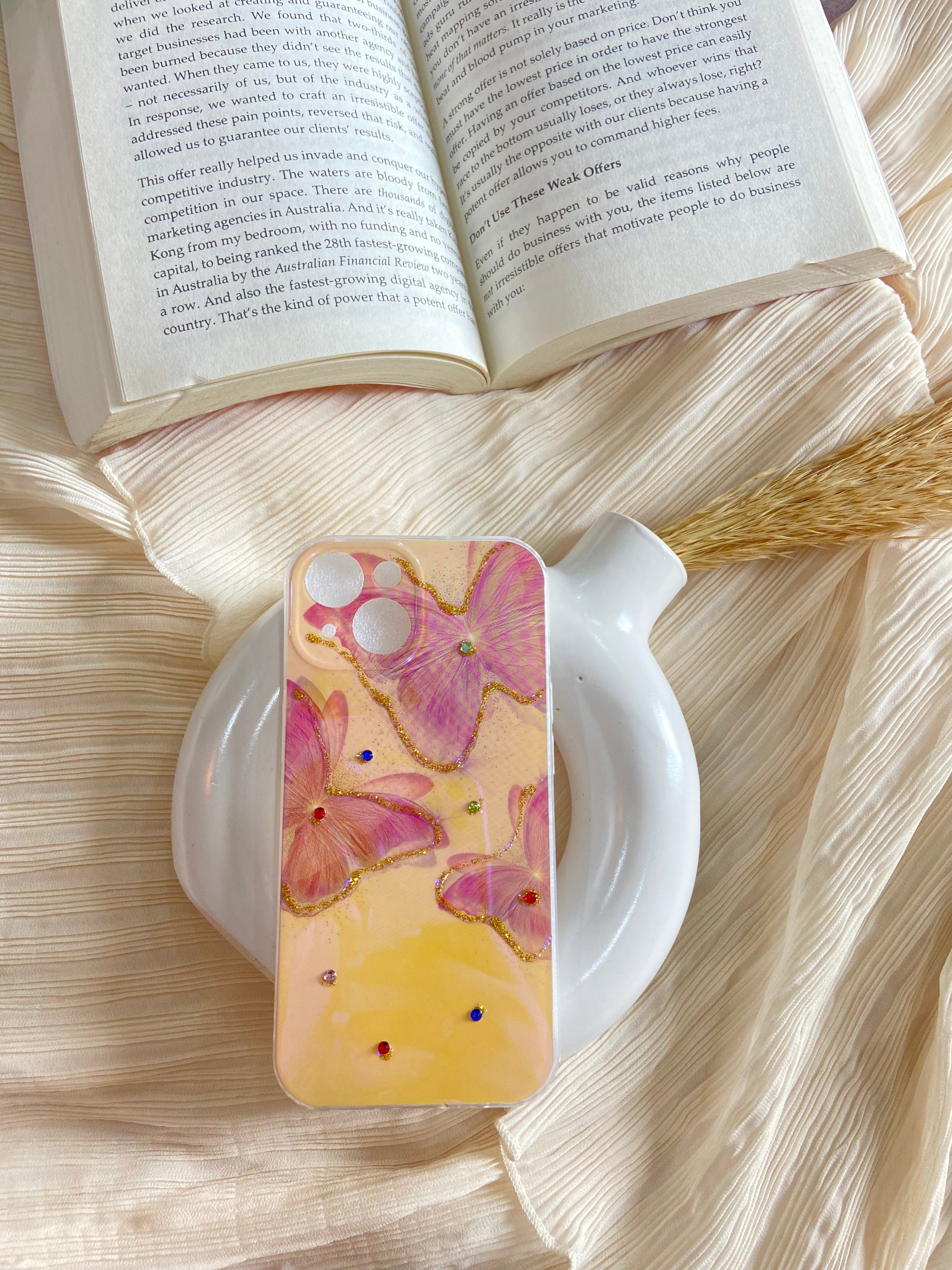 Butterfly Colorful Retro Oil Blue Ray Reflection Ink Painting Flower Floral Design Sparkle Luxurious Case