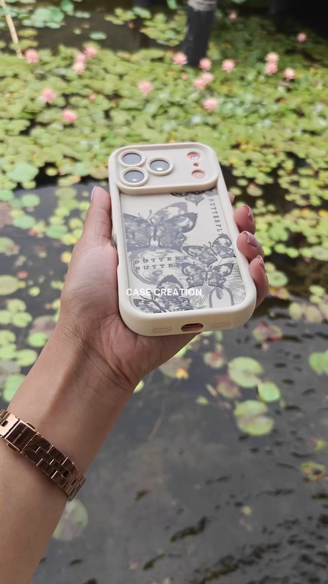 Hot 3D Minimalist Fashionable Retro Butterfly Trendy White Aesthetic Case